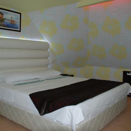 Hotel Timya Istanbul Eksteriør billede